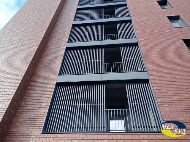 Кубоподібна рейка для оформлення балконів у ЖК Манхеттен 3 kub balkon 2